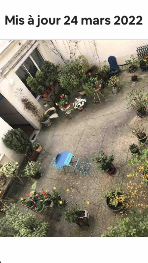 Superbe Proche De La Butte Montmartre